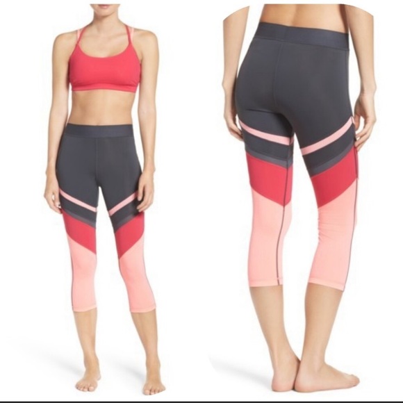 Zella Pants - SALE Zella NWT So Hot Capri Legging Coral & Grey L